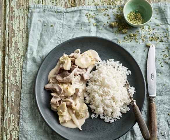 Escalopes com alcachofra e molho de limão