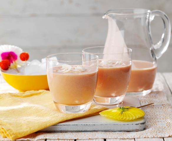 Smoothie fraise, ananas et coco