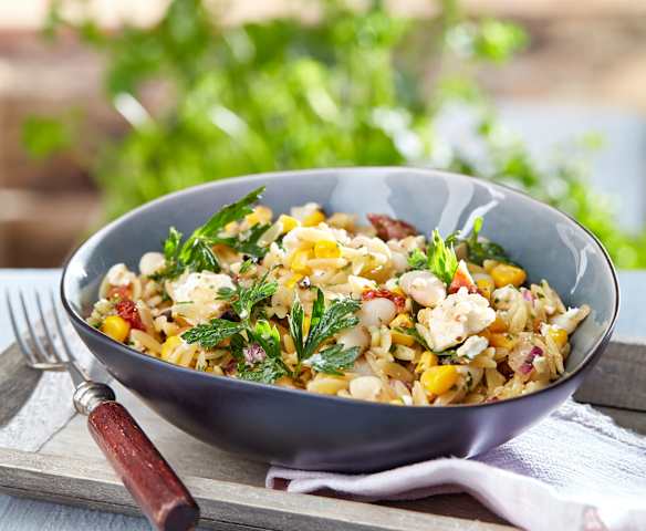 Risonisalat mit Cannellini-Bohnen