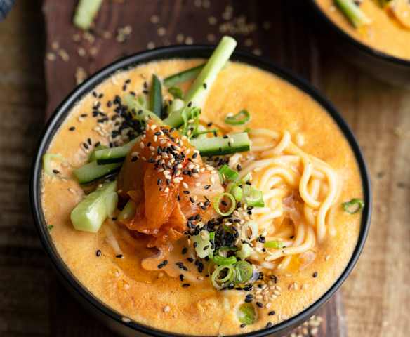 Sopa fría de kimchi