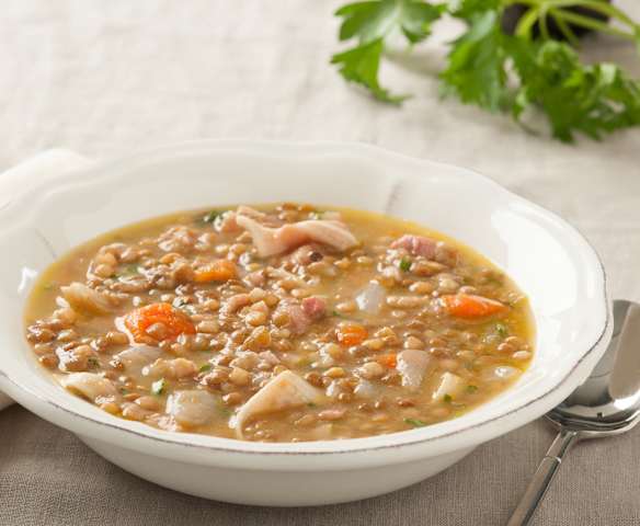 Lentejas con oreja al vinagre balsámico