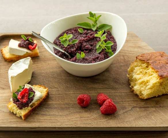 Rote Zwiebel Marmelade mit Vanille und Hot Coffee Spice