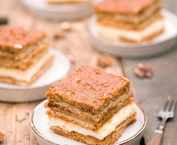 Karamelovo-ořechové řezy