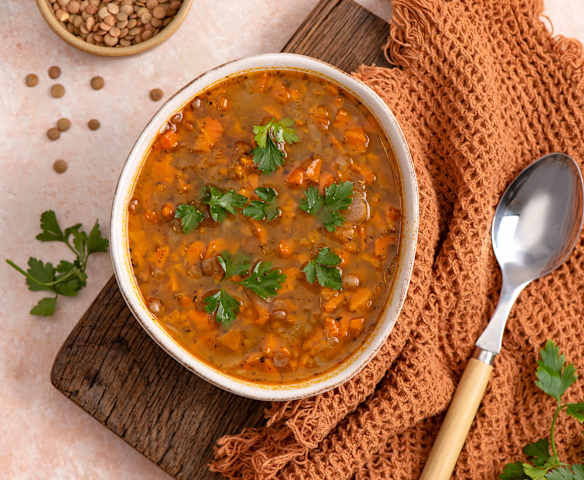 Grecka zupa z soczewicy