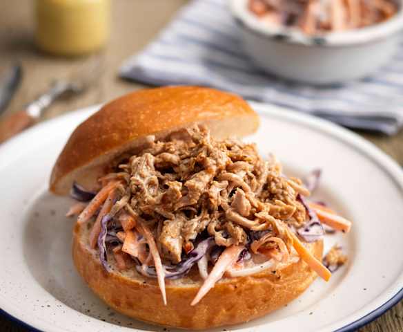 Pulled Pork Rolls