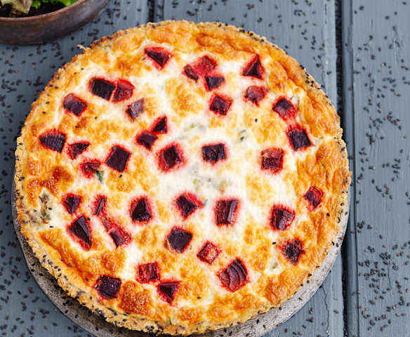 Tarte de grão com recheio de cogumelos e beterraba Tarte de grão com recheio de cogumelos e beterraba