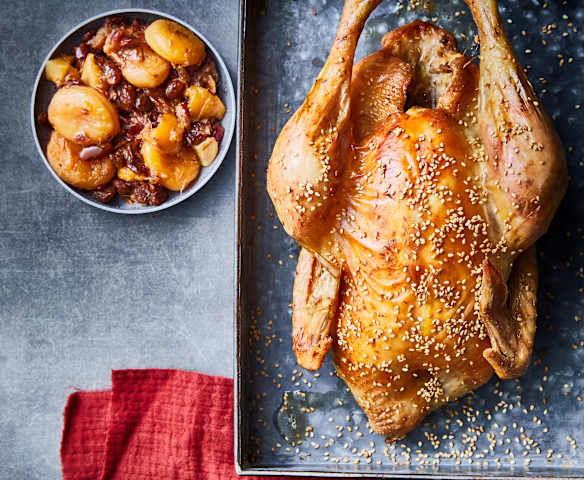 Chapon rôti aux fruits secs