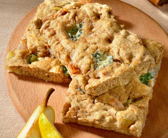Focaccia mit Birnen und Gorgonzola