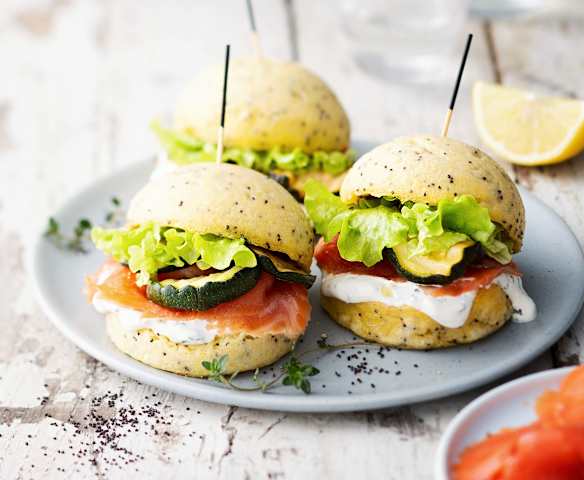 Burger de polenta au saumon fumé