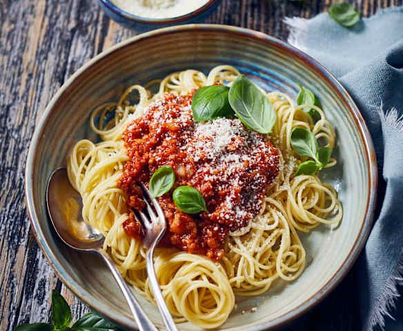 Low Meat Spaghetti Dinkel-Bolognese