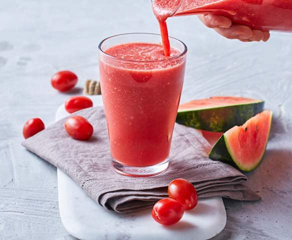 Succo di pomodoro e anguria