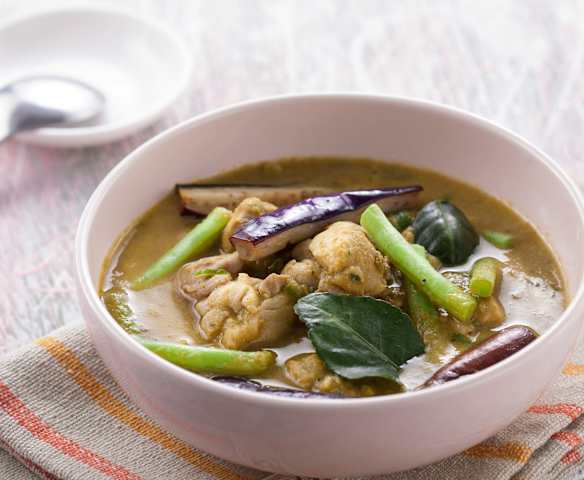 Green Curry Chicken