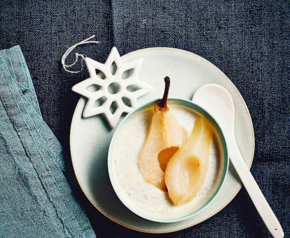 Yaourts à la vanille et poires vapeur