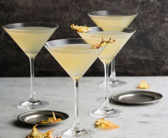 Pineapple rum cocktail