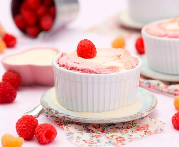 Malinové suflé s anglickým krémem (bez lepku)