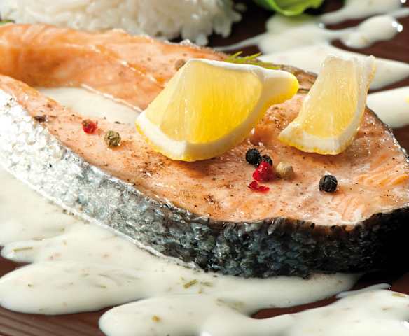 Łosoś w sosie ziołowo-musztardowym