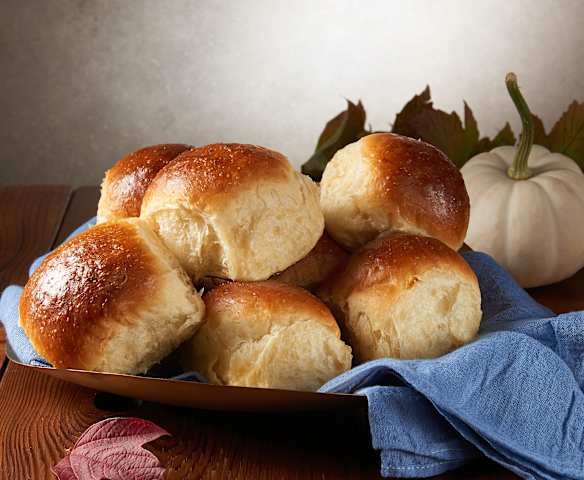 Pull-Apart Dinner Rolls