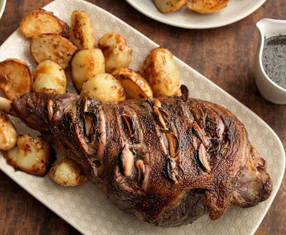 Roast Lamb with Vegetables and Mint Sauce