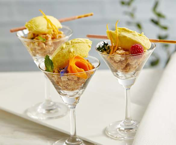 金脆芒“芯”雪糕杯