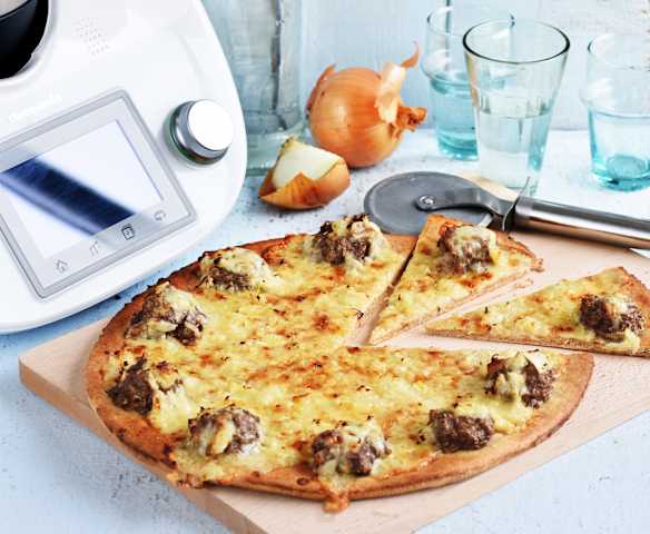 Fougasse briochée, oignon et fromage