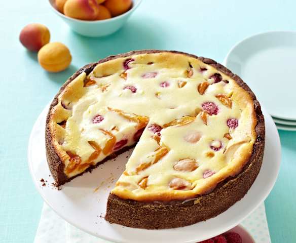 Apricot Raspberry Cheesecake