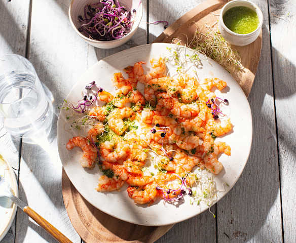 Langostinos con mojo verde