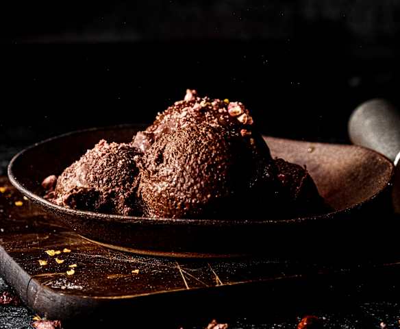 Helado de chocolate picante con sirope de whisky Helado de chocolate picante con sirope de whisky