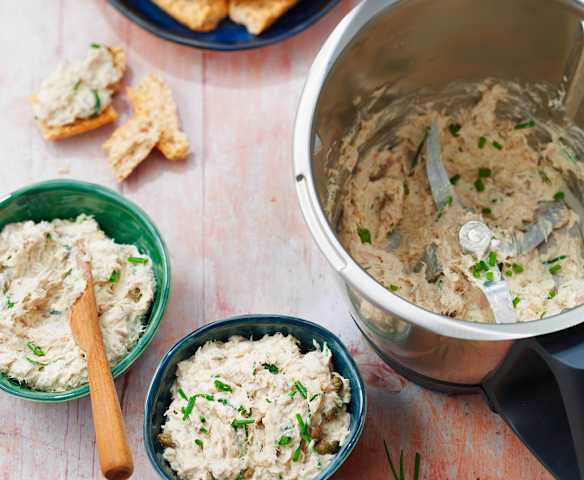 Rillettes de maquereau au fromage frais et aux herbes