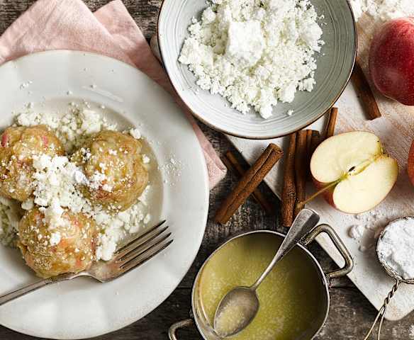 Jablečné knedlíky
