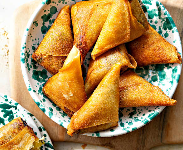 Bricks de pommes de terre au thon et à la coriandre Bricks de pommes de terre au thon et à la coriandre