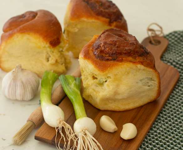 Σκορδόψωμο