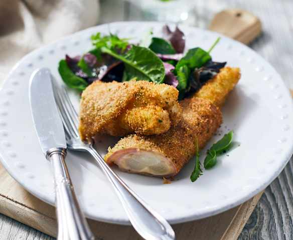 Knusperspargel im Kräutermantel