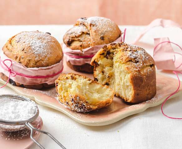 Mini Panettone mit Manner Orangen Herzen