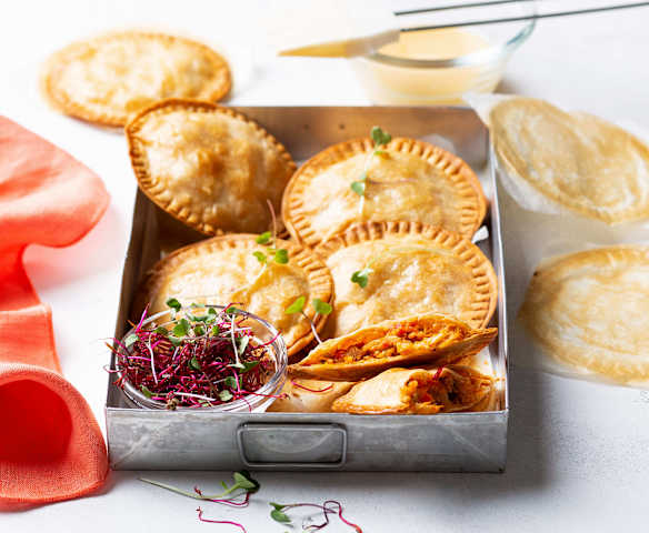 Empanadillas de bonito y pisto Empanadillas de bonito y pisto