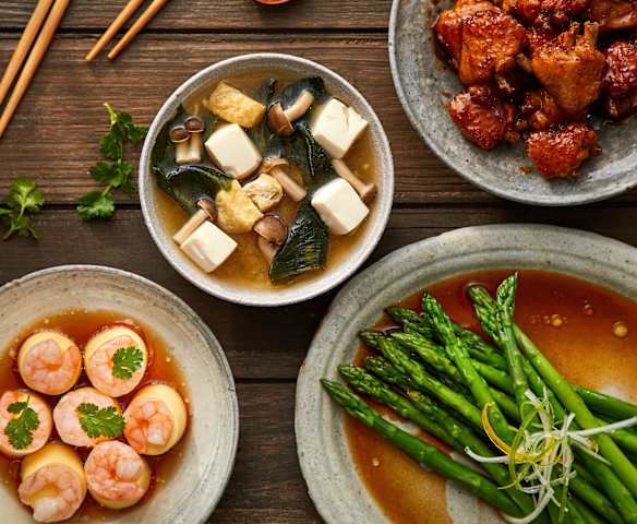 蜜汁沙茶鸡翅/味噌汤/虾仁豆腐/清蒸芦笋