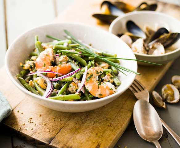 Salade chaude de haricots verts et fruits de mer