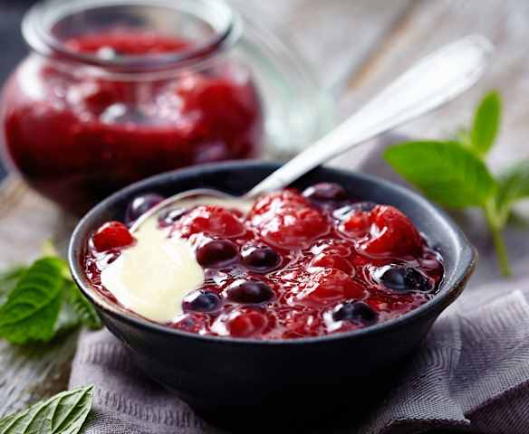 Dessert di tapioca e frutti di bosco (senza glutine) Dessert di tapioca e frutti di bosco (senza glutine)
