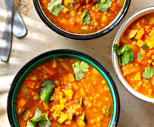 Berkoukes (soupe de légumes aux pâtes plomb)