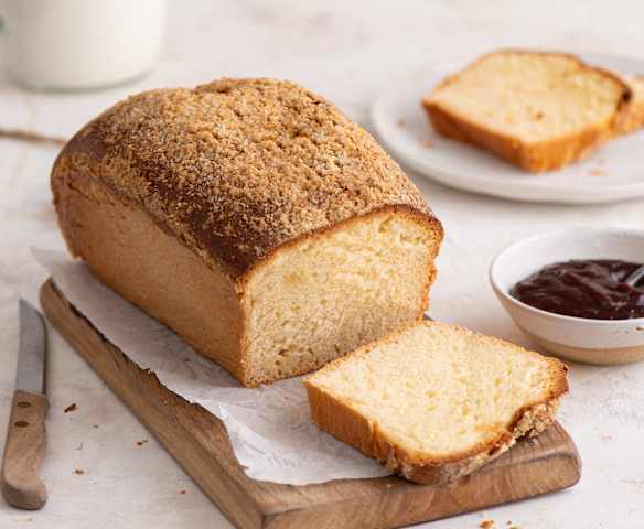 Ciasto drożdżowe z cynamonem i kruszonką