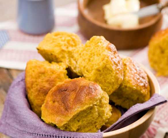 Dyniowe bułeczki śniadaniowe