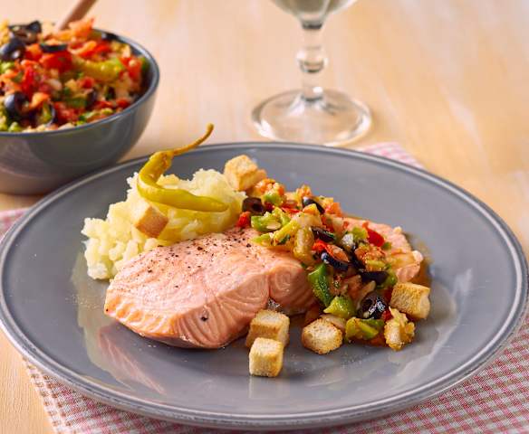 Salmón en piriñaca