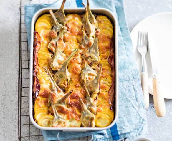 Gratin de courgettes et d'artichauts à la scamorza