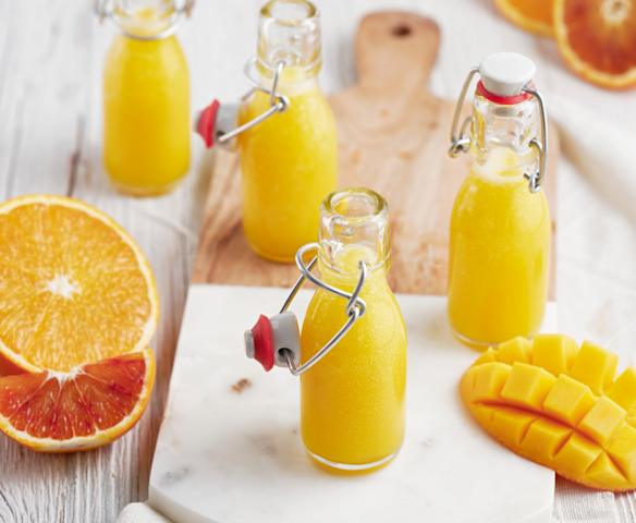 Jus énergétique orange-mangue