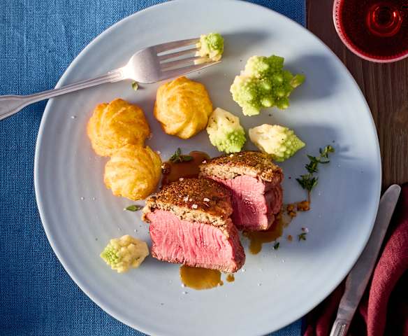 Rinderfilet mit Champignon-Parmesan-Kruste