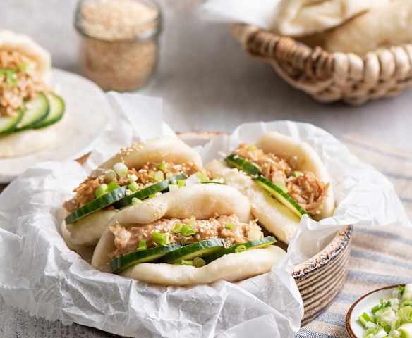 Kokosowe bułeczki bao z indykiem hoisin