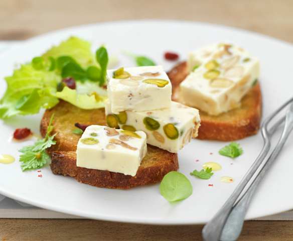 Camembert aux fruits secs façon nougat