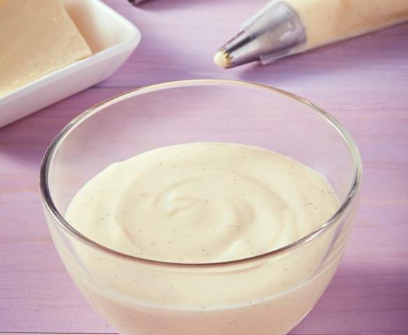 Mousseline (crema pastelera de mantequilla)