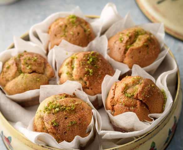 Avocado Cupcakes with Lime Drizzle