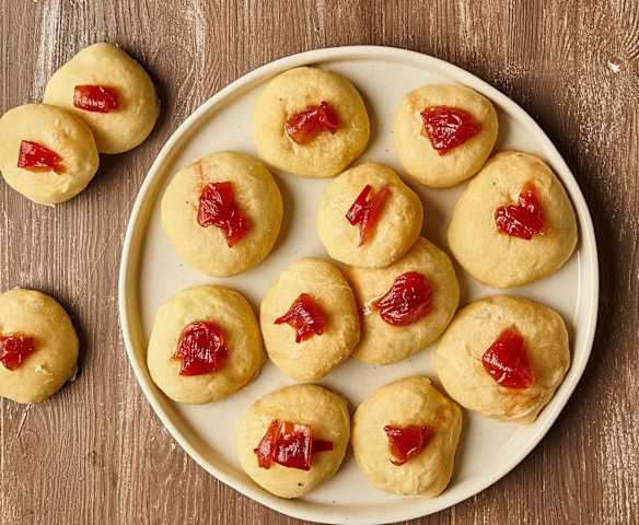 Focaccine con cipolle caramellate