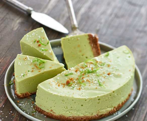 Cheesecake avocat-citron vert